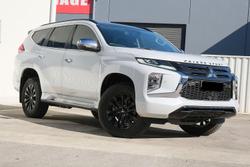 2022 Mitsubishi Pajero Sport GSR