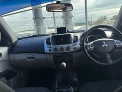 2013 Mitsubishi Triton GLX-R