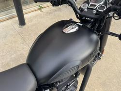 2026 Royal Enfield (see Also Enfiel 2026 Royal Enfield CLASSIC 350 BLACK