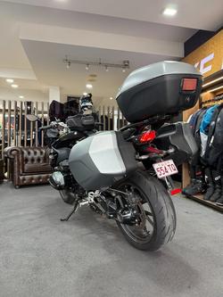 2017 BMW Motorrad Bmw 1200cc R 1200 RS (17-08) BLACK STORM METALLIC