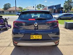 2022 RENAULT CAPTUR LIFE