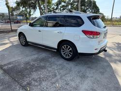 2015 NISSAN PATHFINDER ST (4x4)