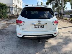 2015 NISSAN PATHFINDER ST (4x4)