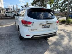 2015 NISSAN PATHFINDER ST (4x4)