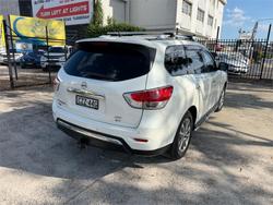 2015 NISSAN PATHFINDER ST (4x4)