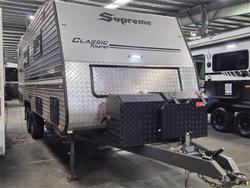 2023 Supreme Classic Tourer
