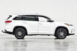 2019 Toyota Kluger Grande