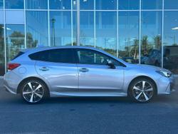 2018 Subaru Impreza 2.0i-S