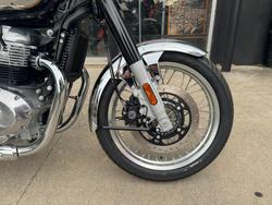 2026 Royal Enfield (see Also Enfiel 2026 ROYAL ENFIELD CLASSIC 650 BLACK