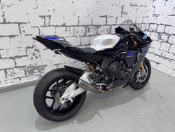 2024 Yamaha YZF-R1M R1 Black