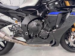 2024 Yamaha YZF-R1M R1 Black