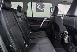 2021 Toyota Landcruiser Prado VX