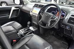 2021 Toyota Landcruiser Prado VX