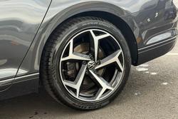 2022 Volkswagen Passat 140TSI Business