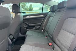 2022 Volkswagen Passat 140TSI Business