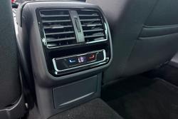 2022 Volkswagen Passat 140TSI Business