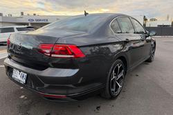 2022 Volkswagen Passat 140TSI Business