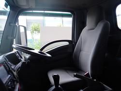 2015 ISUZU NPR 275