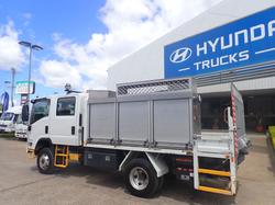 2019 ISUZU NPS 75-155