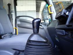 2017 ISUZU NPS 75-155