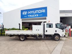 2017 ISUZU NPR 75-190