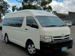 2011 Toyota Hiace Commuter
