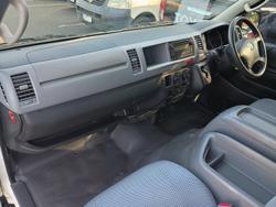 2008 Toyota Hiace Commuter