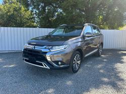 2020 Mitsubishi Outlander LS