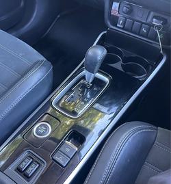 2020 Mitsubishi Outlander LS