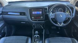 2020 Mitsubishi Outlander LS