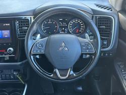 2020 Mitsubishi Outlander LS