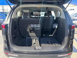 2023 Kia Carnival S