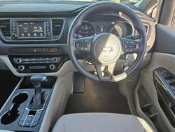 2019 Kia Carnival S