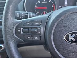 2019 Kia Carnival S