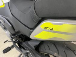 2023 CFMOTO 300 CL-X WHITE