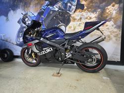 2004 Suzuki GSX-R750 BLUE