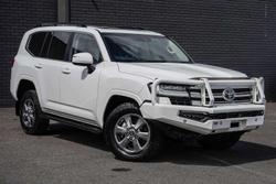2023 Toyota Landcruiser VX
