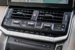 2023 Toyota Landcruiser VX