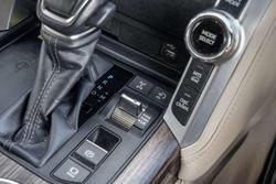2023 Toyota Landcruiser VX