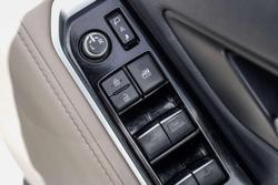 2023 Toyota Landcruiser VX