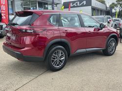 2025 Nissan X-TRAIL ST