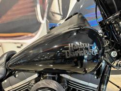 2016 Harley-Davidson Dyna Street Bob 103 (FXDB 103) Dyna Black