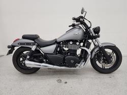 Triumph Thunderbird Storm