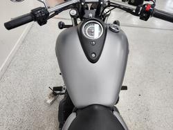 2012 Triumph THUNDERBIRD STORM grey