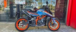 KTM 390 Duke