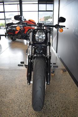 2018 HARLEY-DAVIDSON FXBR BREAKOUT