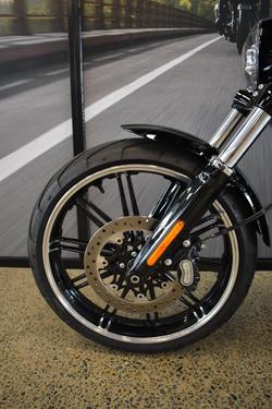 2018 HARLEY-DAVIDSON FXBR BREAKOUT