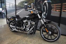 2018 HARLEY-DAVIDSON FXBR BREAKOUT