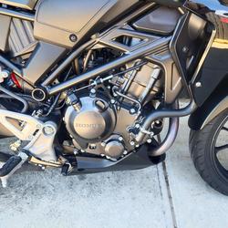 2024 Honda CB300R (CB300RA) CB300 Black