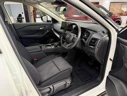 2026 Nissan X-TRAIL ST T33 MY26 Everest White